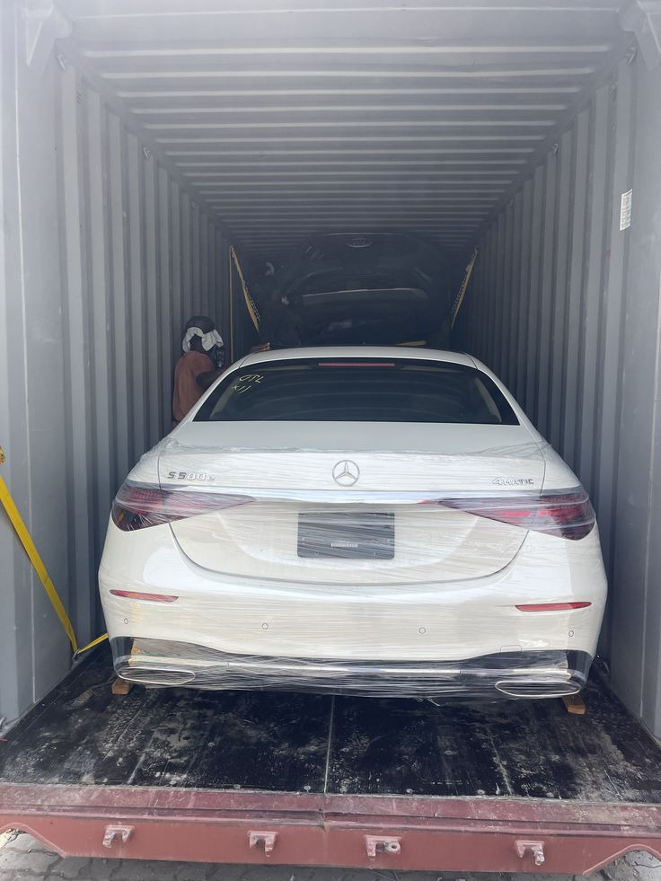 Mercedes-Benz S580 being imported in a sealed container by TRUST ZENNIA LTD